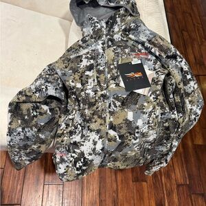 NWT Sitka Men's Stratus Jacket